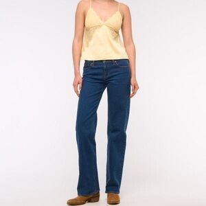 Abercrombie & Fitch Low Rise 90s Relaxed Jean